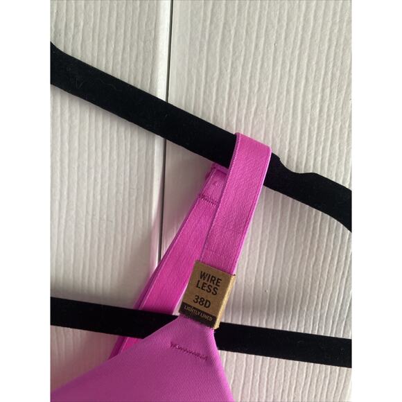 Victorias Secret Womens 38D Pink Wear Everywhere Wireless Lightly Lined Bra NEW - Picture 3 of 8